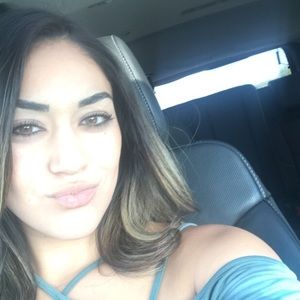 Meet your Posher, Savannah